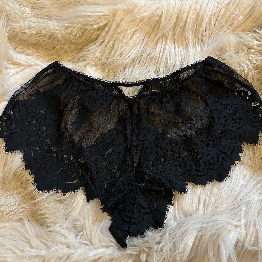 Victoria’s Secret sexy lace shorts